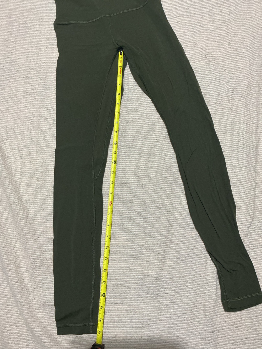 Lululemon Align High Rise Leggings Dark Olive Green Size 4 - Picture 2 of 6